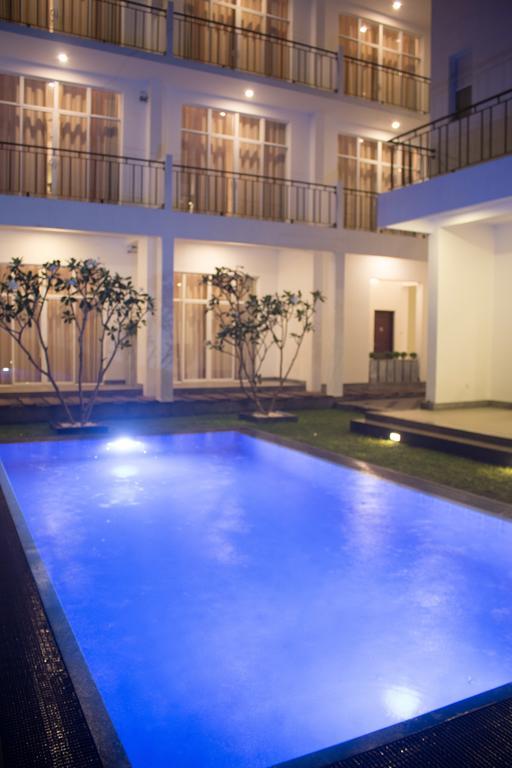 The Suite 262 Negombo Eksteriør billede