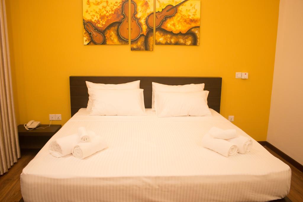 The Suite 262 Negombo Eksteriør billede