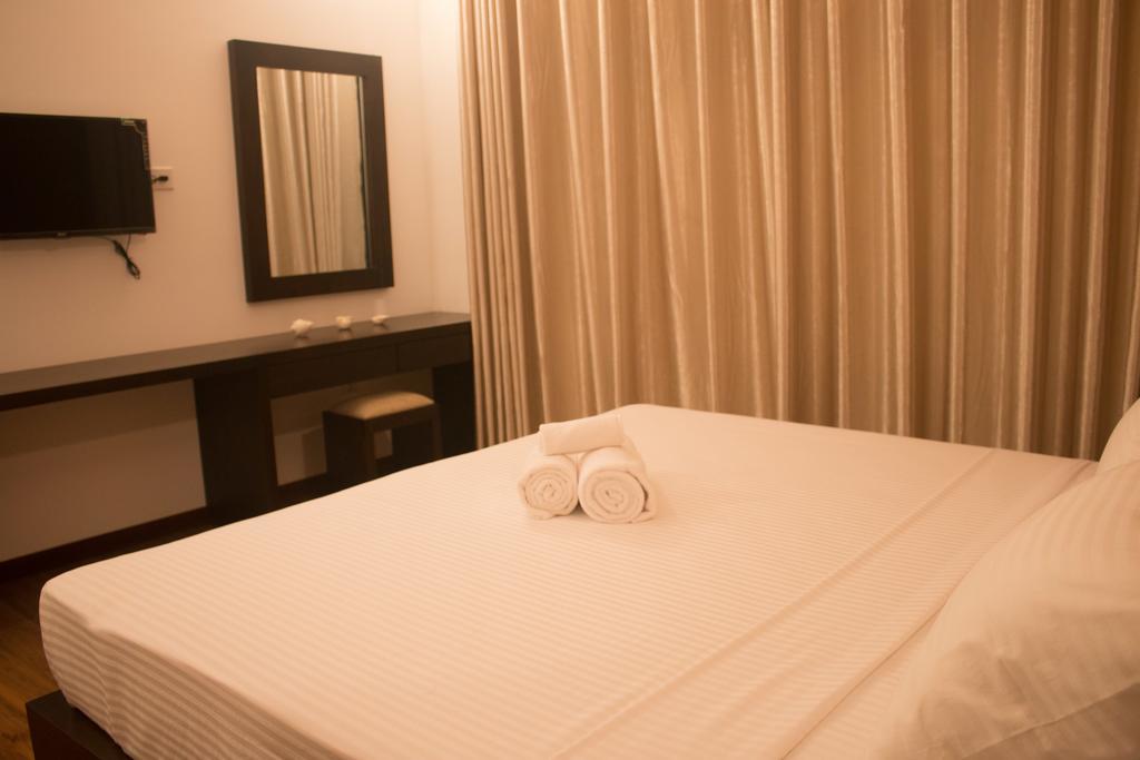 The Suite 262 Negombo Eksteriør billede