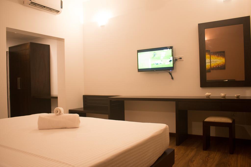 The Suite 262 Negombo Eksteriør billede