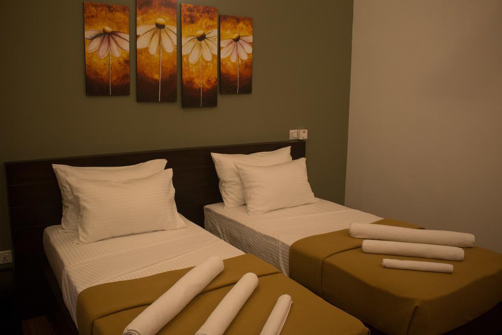 The Suite 262 Negombo Eksteriør billede